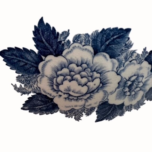 Vintage Lochs of Scotland Blue and White Covered Vegetable Bowl Tureen Wedgewood - Picture 12 of 12